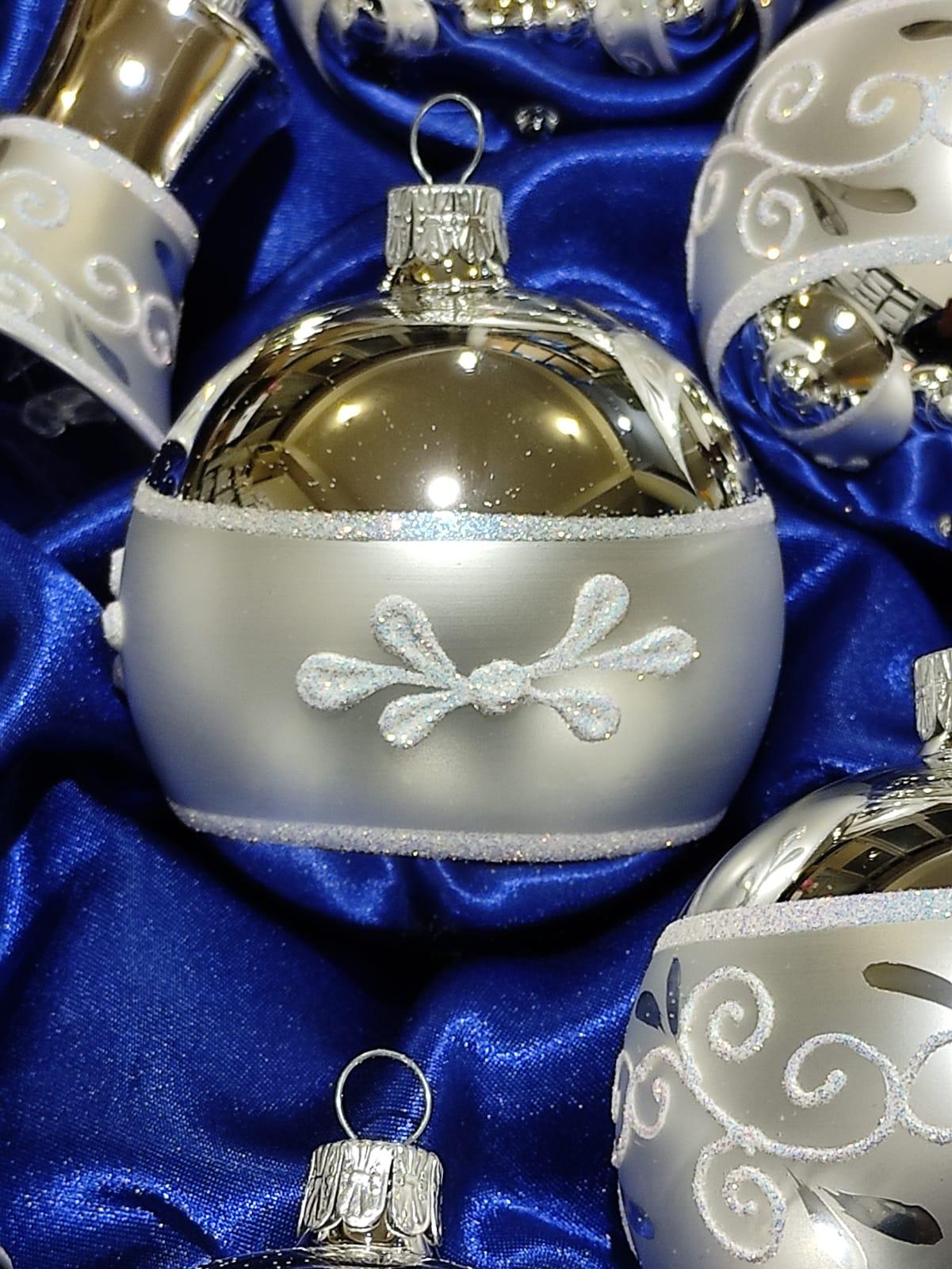 Sada vánočních ozdob JUDITA 12 ks