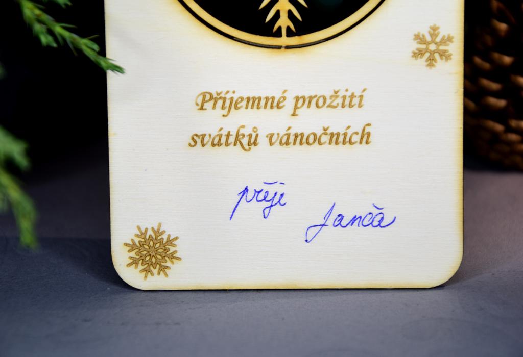 Vánoční dřevěné přání s vylupovací ozdobou 1 ks - VLOČKA