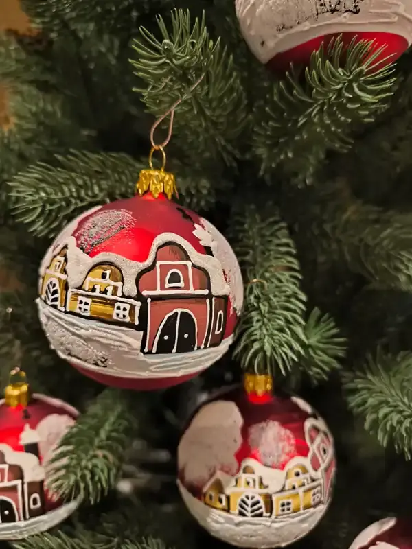 Sada vánočních koulí ČERVENÝ HRADEC 6 ks