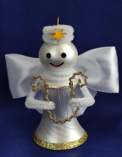 Vánoční figurka zvonící anděl ISRAFEL - BÍLÝ 1 ks