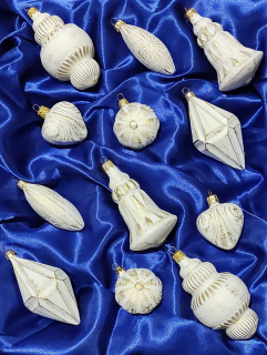 Sada vánočních ozdob LUDEVICA 12 ks